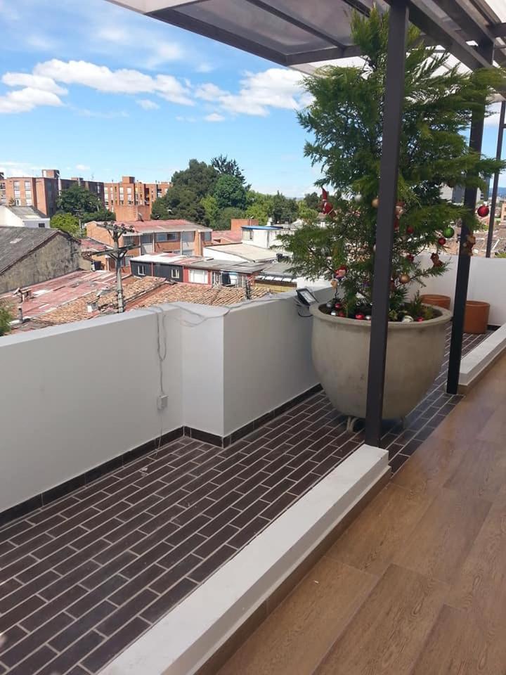 A Bogota On Holidays By Open - Hotel Cas-Embajada Americana Bagian luar foto